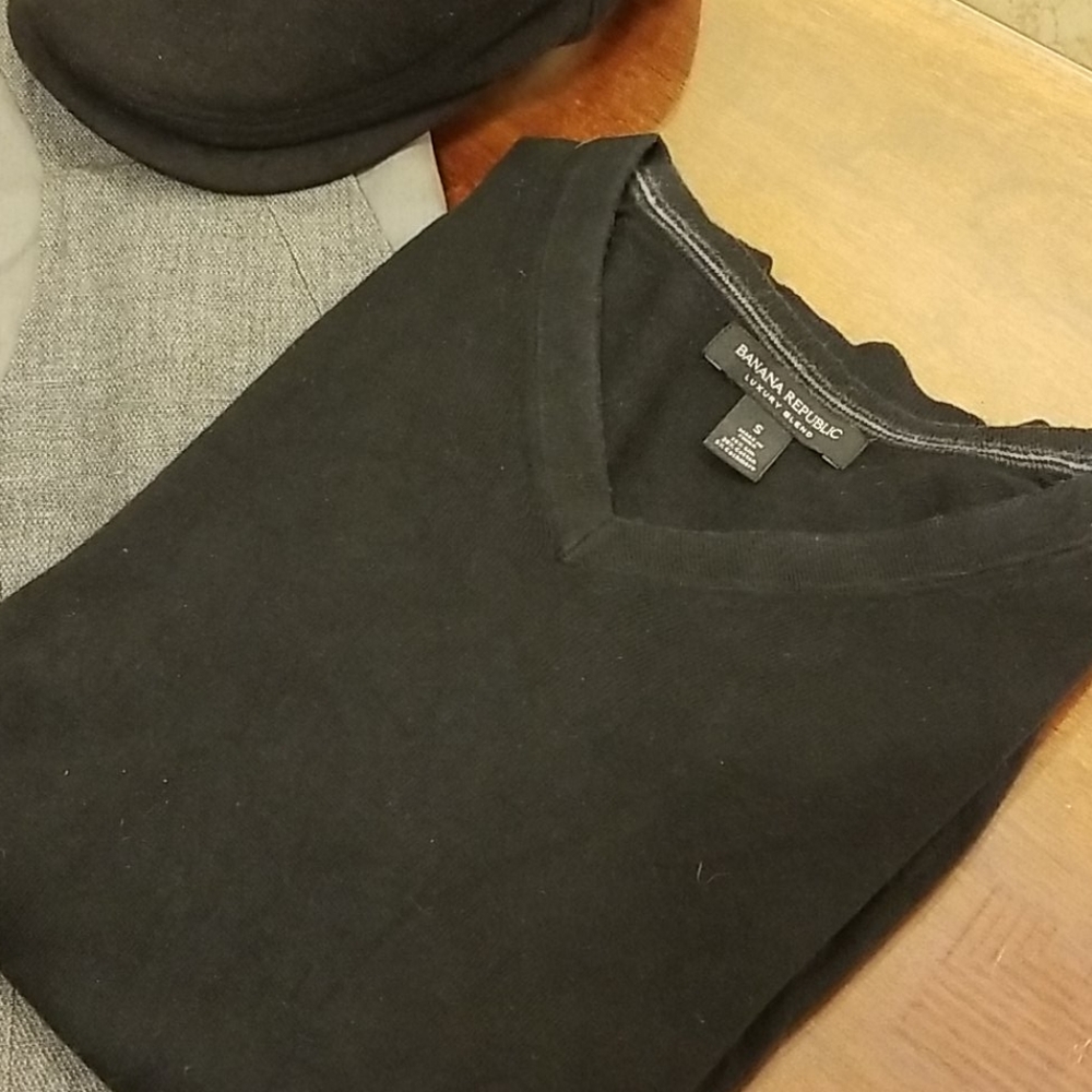 Banana Republic Luxury Blend V Neck Sweater